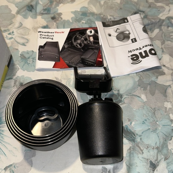 WeatherTech cupfone Brand New In Box - Picture 2 of 10